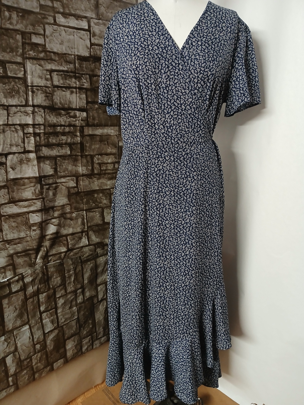 Floral Wrap-Style Navy Midi Dress with Ruffle Hem